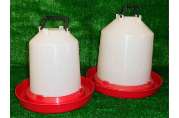5 Litre and 10 Litre Drinker with handle