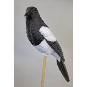 Magpie Decoy with Mounting Rod