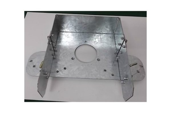 Adjustable Deflector Plate for Solway Mule and Trail Feeders